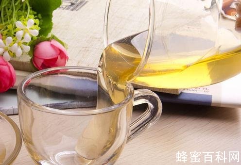 上班族多喝蜂蜜可以对抗疲劳