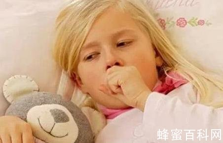 儿童咳嗽，不妨喝点蜂蜜