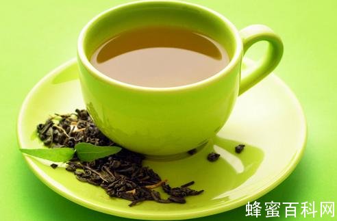 喝蜂蜜水应当心蜂蜜的副作用