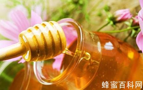 哺乳期可以喝蜂蜜水吗 哺乳期喝蜂蜜水的正确方法