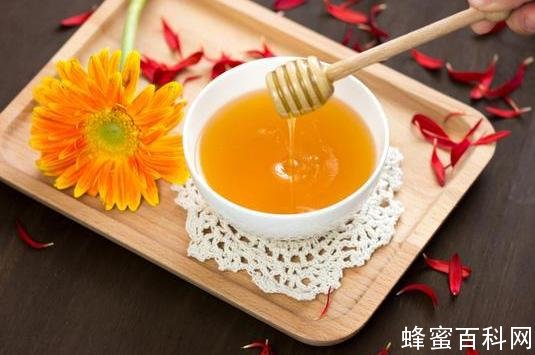 蜂蜜勿与退烧药同服