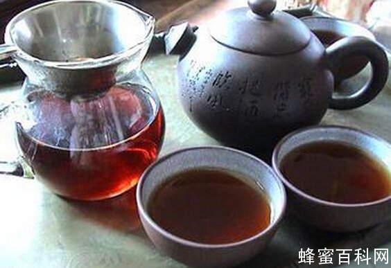 普饵茶可以泡蜂蜜吗