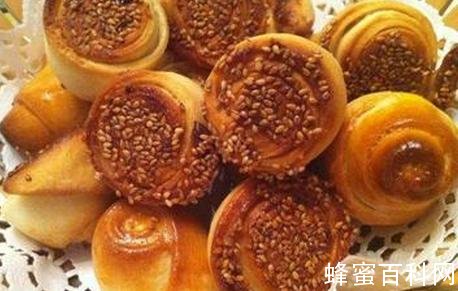 蜂蜜花式面包
