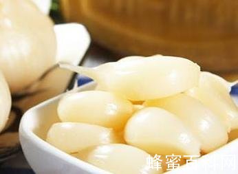 蜂蜜泡一宝，疏通血管、养肝护肝