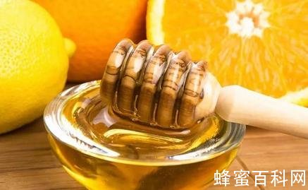 蜂蜜营养丰富 养生食疗效果好