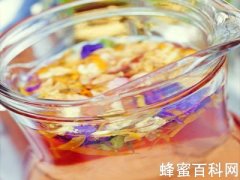 蜂蜜可以治疗普通感冒吗？蜂蜜治感冒的方法