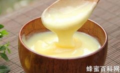 蜂王浆的功效与作用及食用方法【权威版】