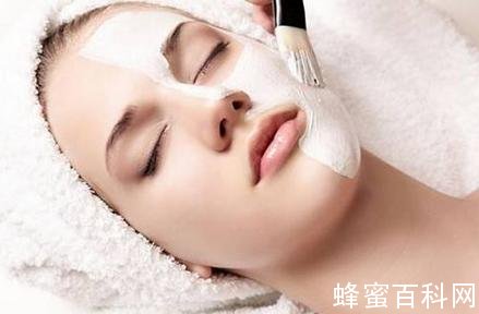 几款美容润肤，美白除皱的蜂蜜面膜介绍