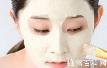 如何用蜂蜜来保养皮肤？原来蜂蜜才是最好的面膜！