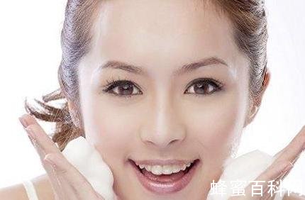 蜂蜜面膜祛痘 你需要这样做