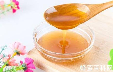 蜂蜜洗脸有什么好处？怎样用蜂蜜洗脸？